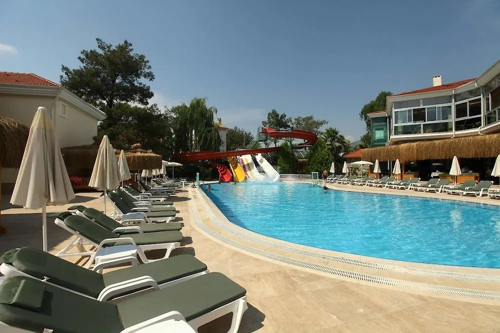 Merriment Hotel Öludeniz