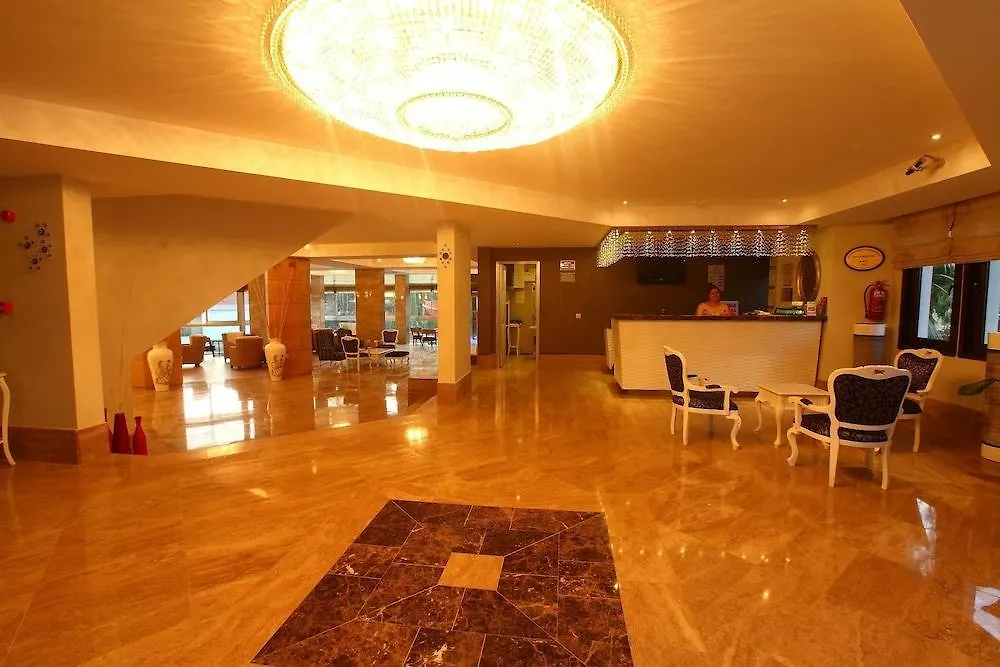Merriment Hotel Öludeniz
